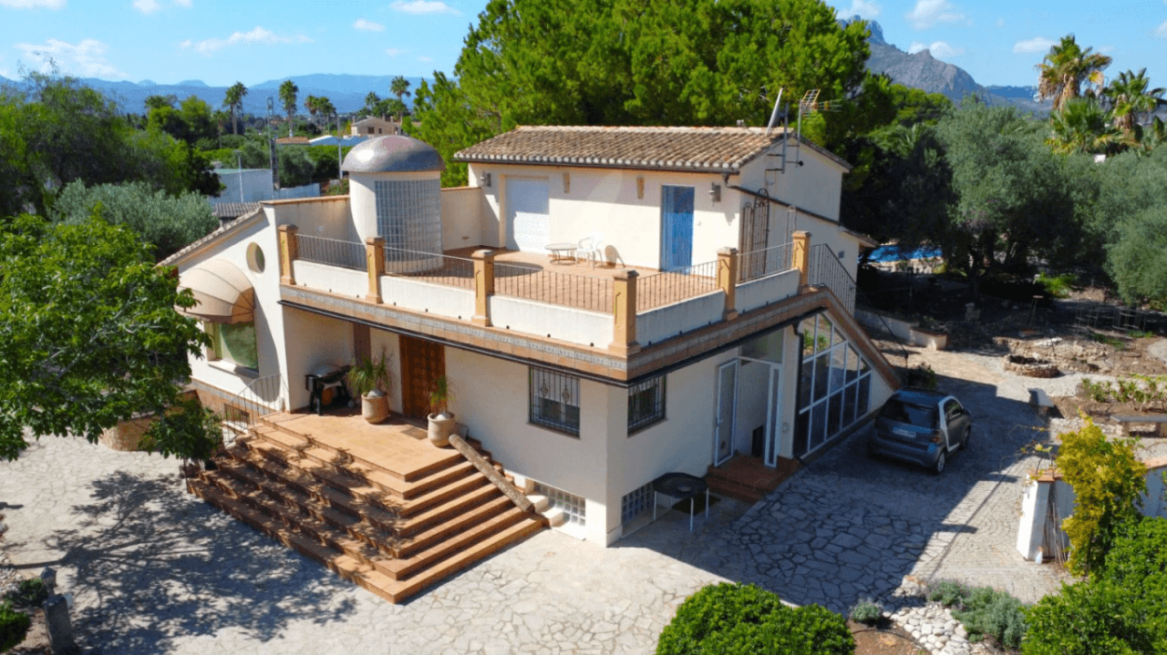 Villa avec 4/6 chambres, piscine, Els Poblets