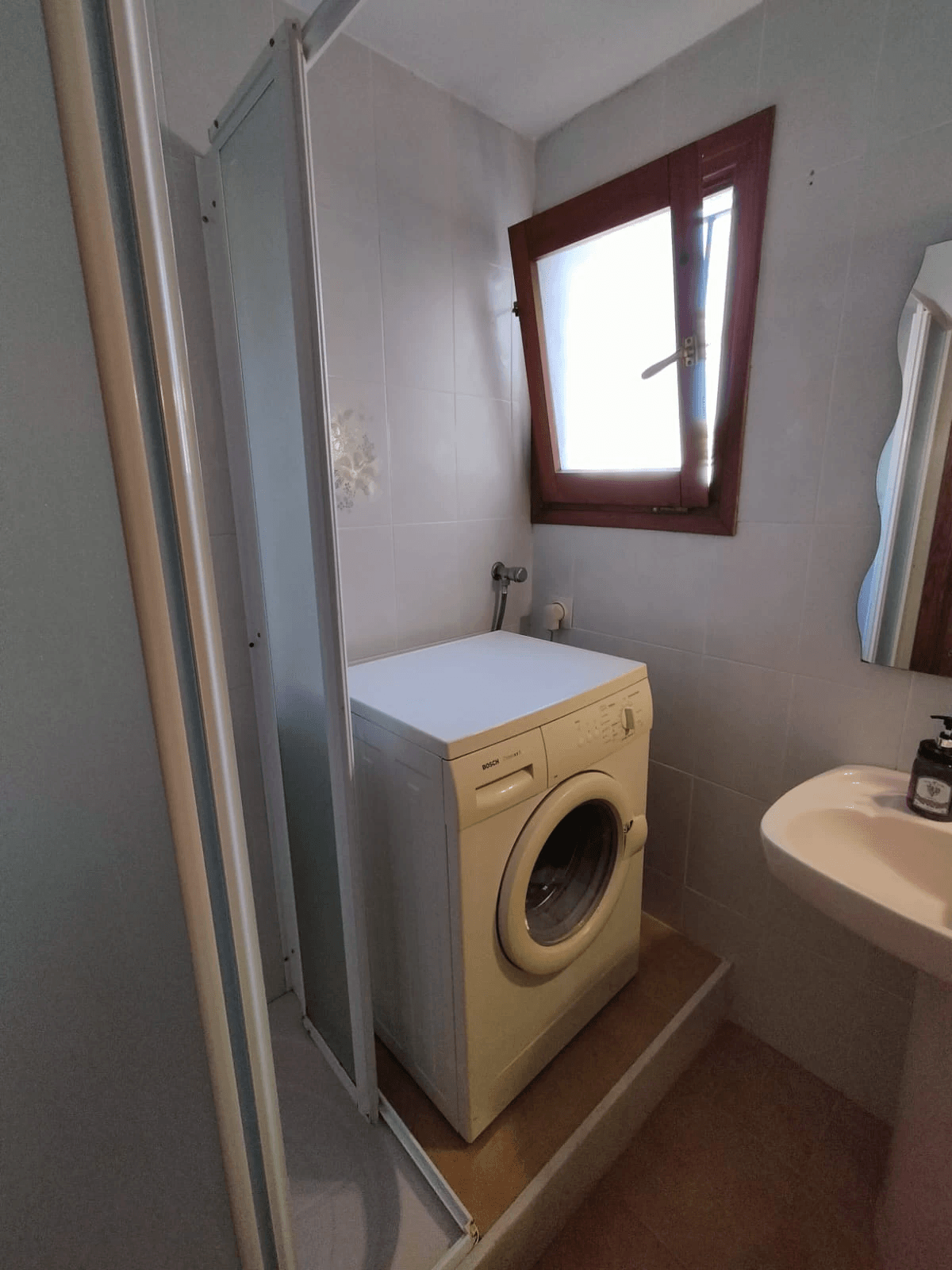 Adosado en planta baja de 1 habitación en Dénia.
