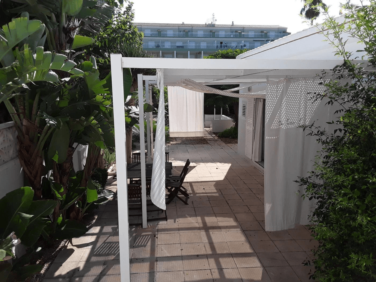 Chalet/adosado primera linea de playa a Denia