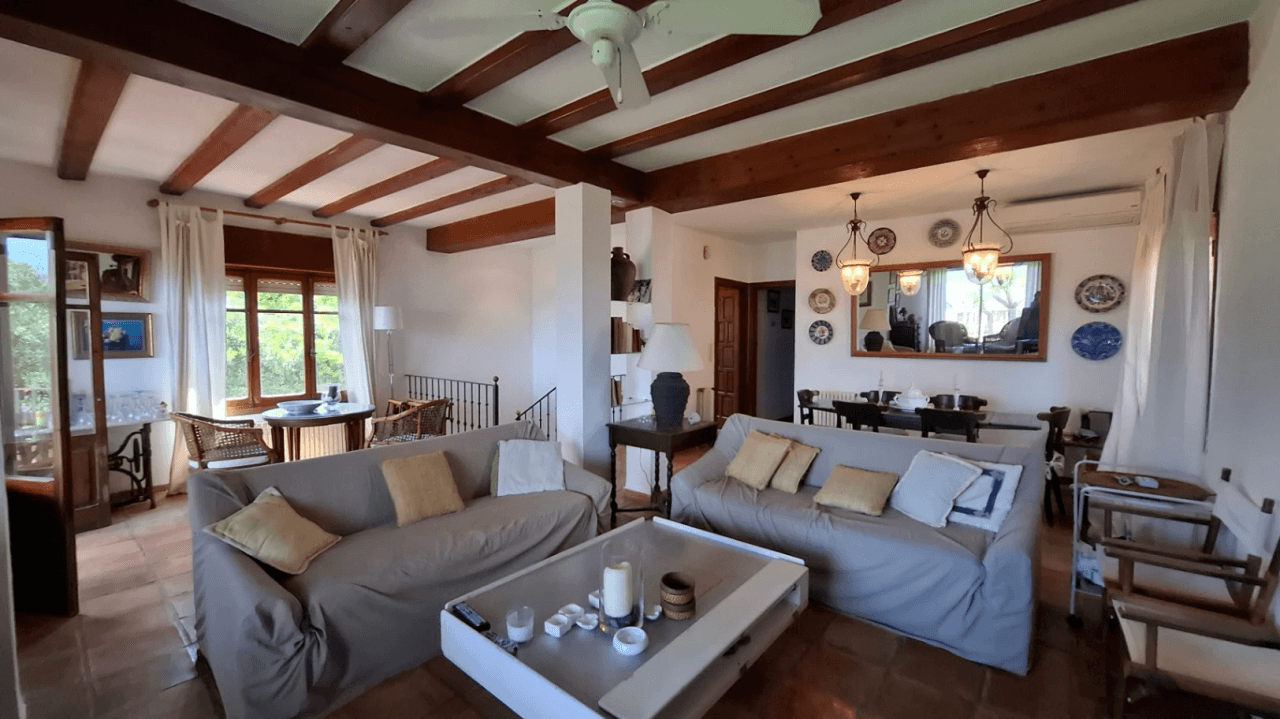 Chalet en primera línea de playa