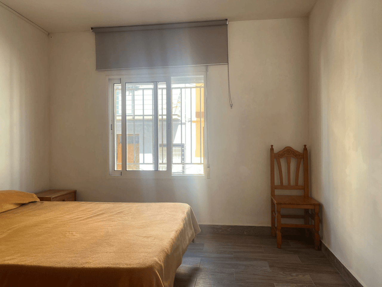 Piso en planta baja con terraza y 3 habitaciones en Orba