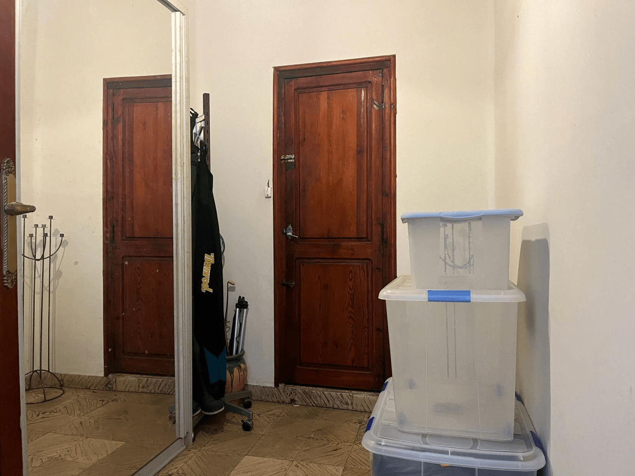 Conjunto único con casa de pueblo, nave y piso independiente con vistas a Segaria en El Verger