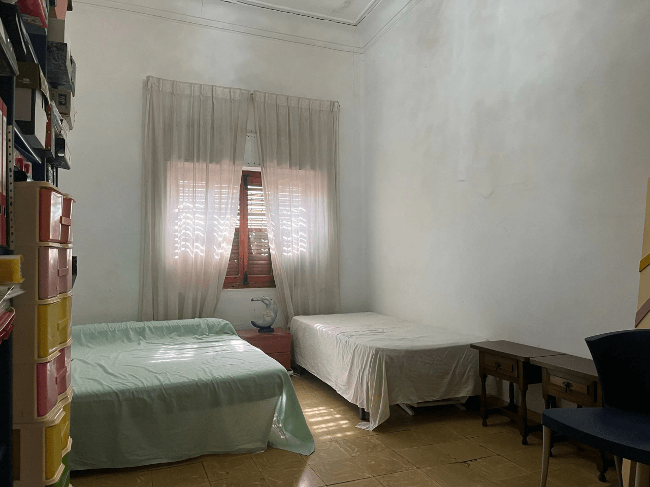Conjunto único con casa de pueblo, nave y piso independiente con vistas a Segaria en El Verger