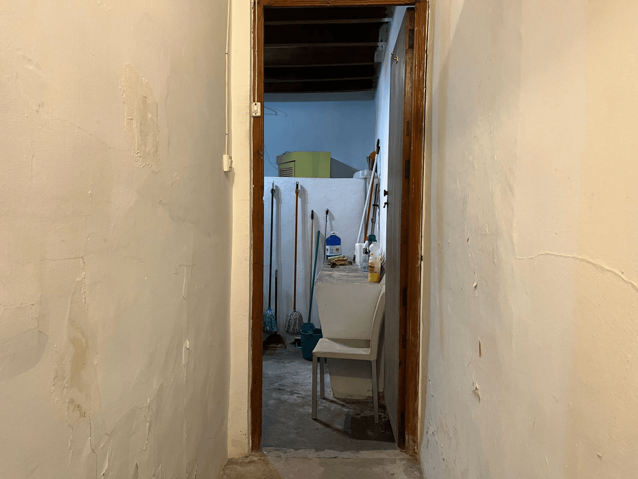 Conjunto único con casa de pueblo, nave y piso independiente con vistas a Segaria en El Verger