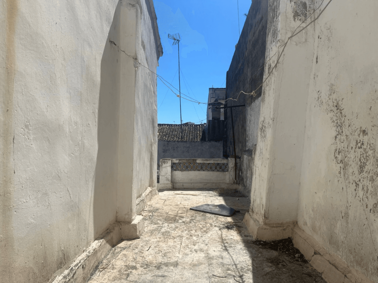 Casa de pueblo con gran potencial en pleno centro de El Verger.