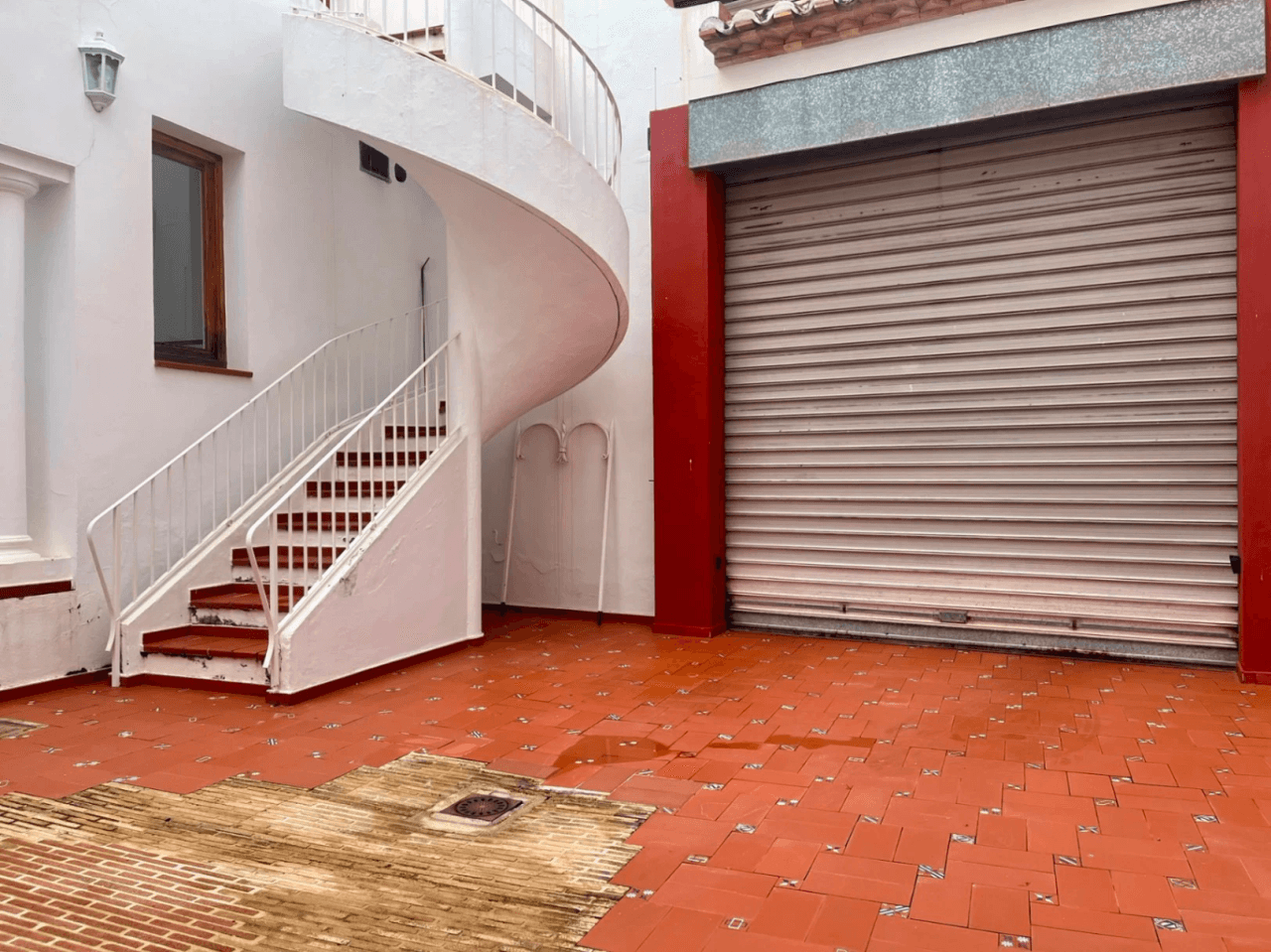 Casa de pueblo con encanto y gran amplitud en el centro de Ondara
