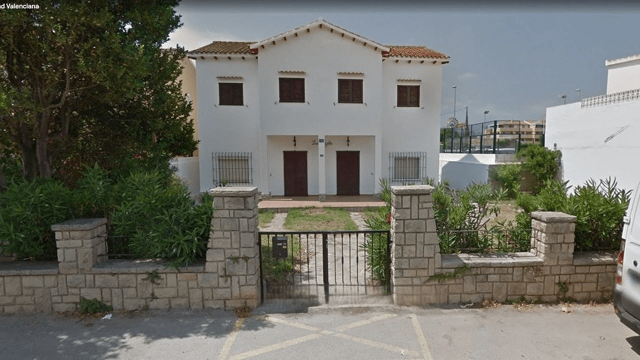 CHALET EN PLAYA DEVESES DENIA