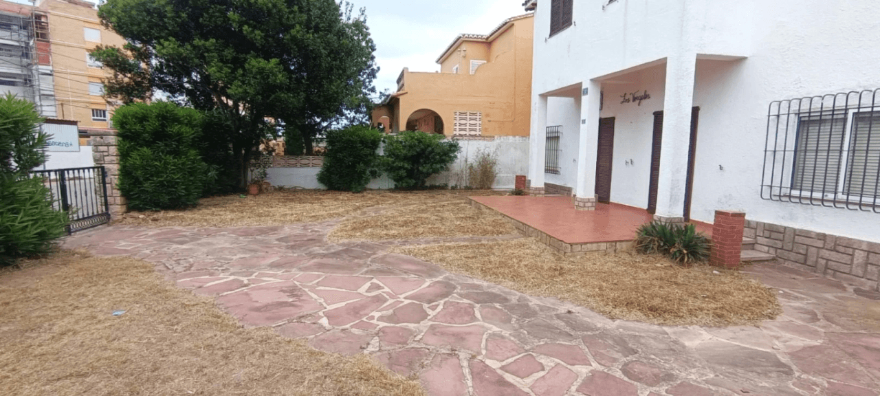 CHALET EN PLAYA DEVESES DENIA
