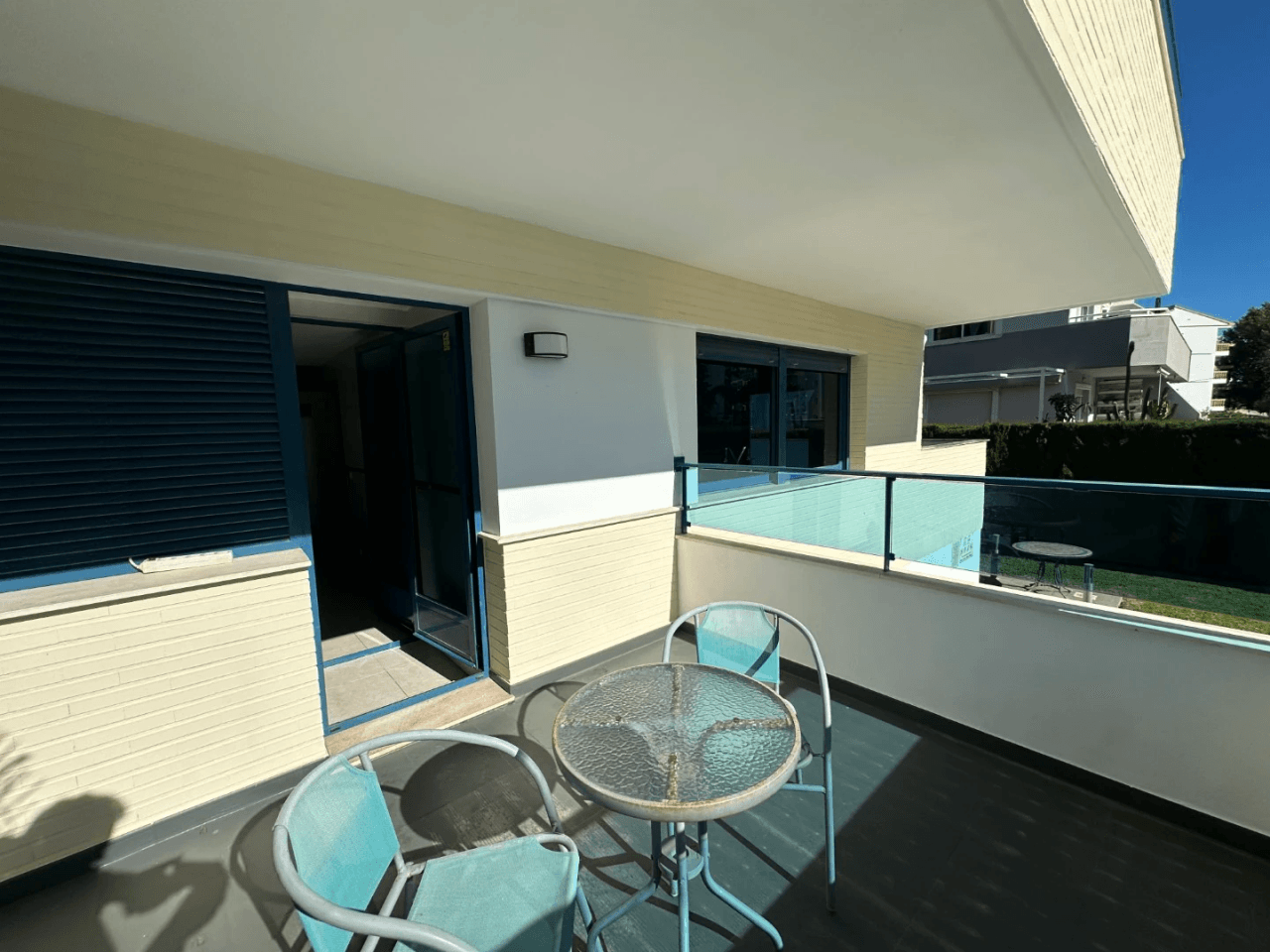 Apartamento en venta de 3 habitaciones en Denia, Alicante.