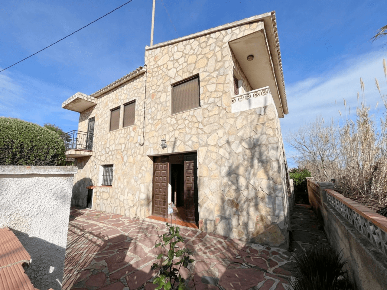 Chalet de 4 dormitorios a 120 metros del mar
