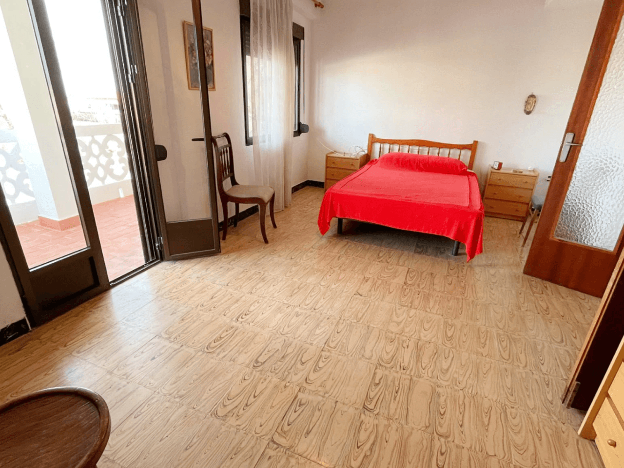 Chalet de 4 dormitorios a 120 metros del mar