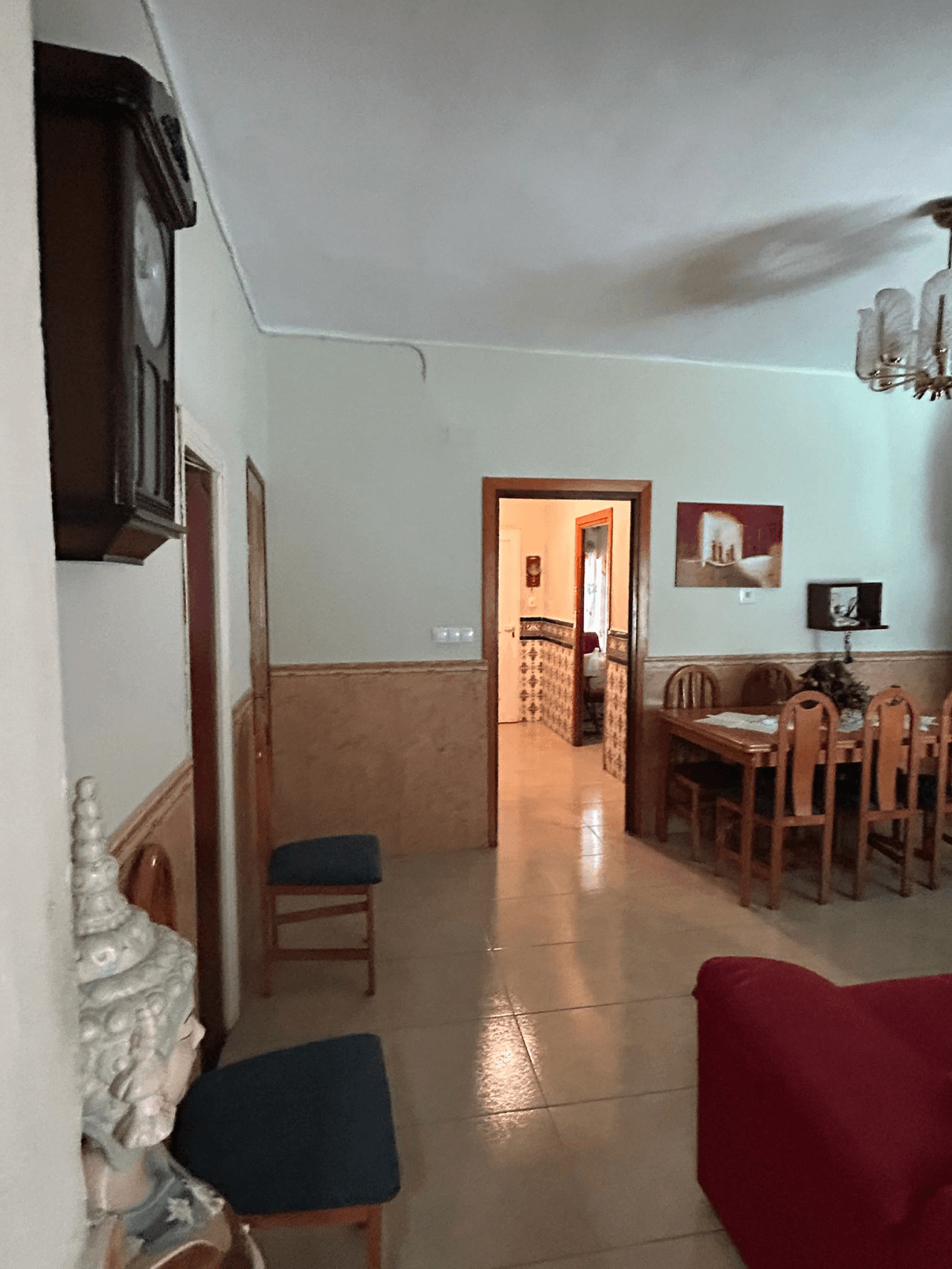 Casa de pueblo de 5 habitaciones, patio y terraza en El Verger.