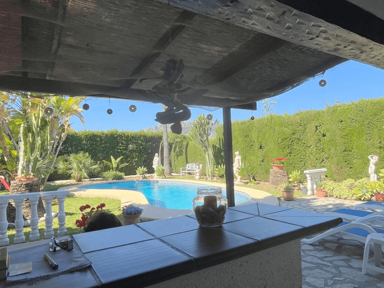 Chalet  de 4 dormitorios y piscina en Els Poblets