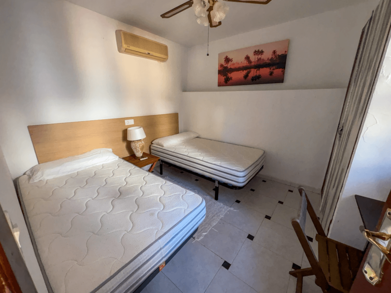 Inmensa villa con alma de Hotel Boutique y Restaurante en ubicación estratégica.