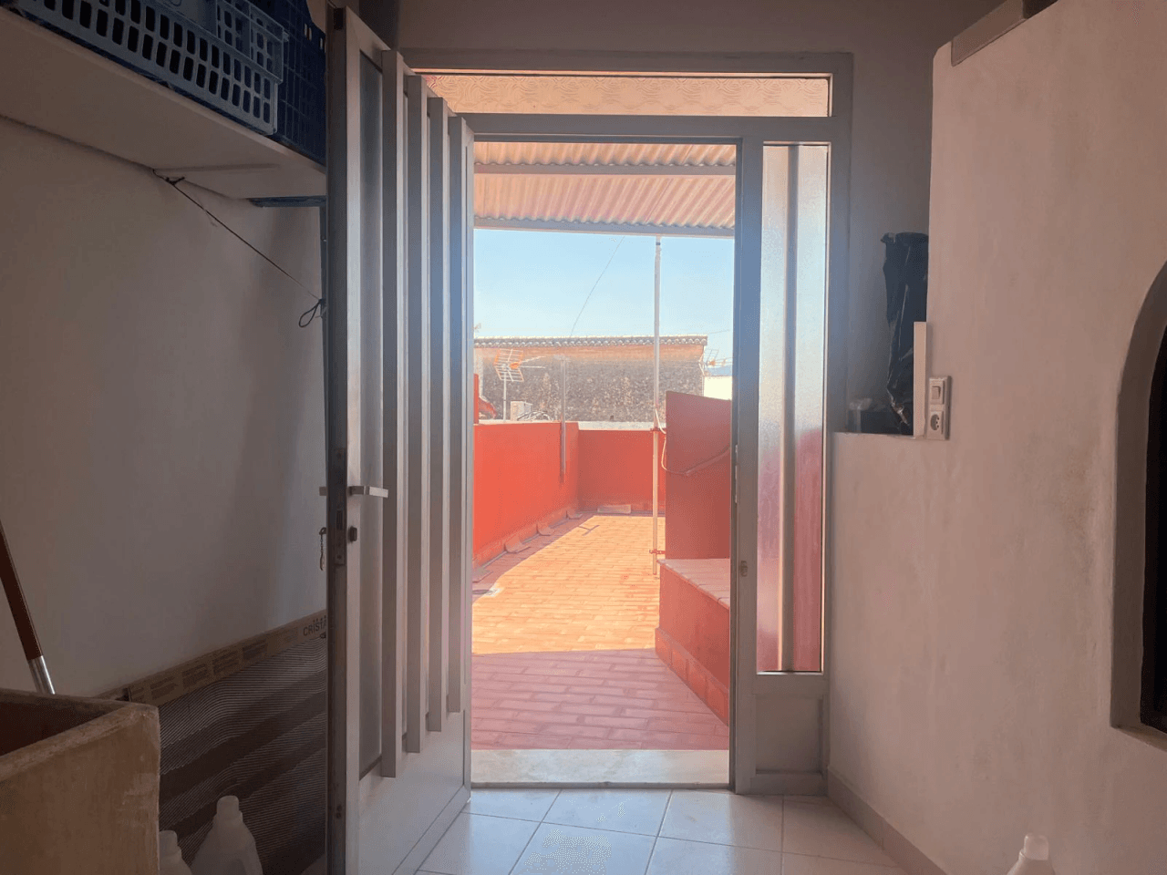 Casa reformada en el centro de El Vergel con terraza y vistas al Monte de Segaria