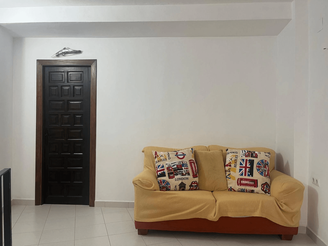 Casa reformada en el centro de El Vergel con terraza y vistas al Monte de Segaria