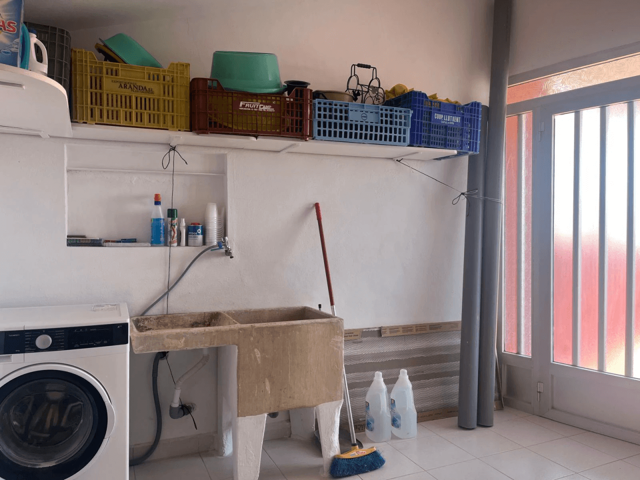 Casa reformada en el centro de El Vergel con terraza y vistas al Monte de Segaria